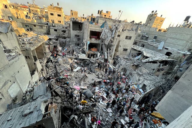 <p>The aftermath of a previous Israeli strike on Jabalia refugee camp</p>