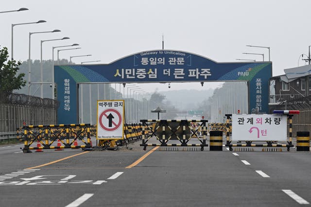 <p>A military checkpoint on the road connecting North Korea's Kaesong city to  South Korea's Paju, on 15 October 2024</p>