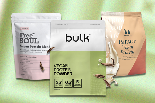 <p>Vegans can make serious muscle gains with these protein powder picks </p>